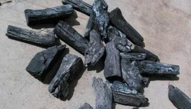 機(jī)制木炭廠家 機(jī)制木炭廠家